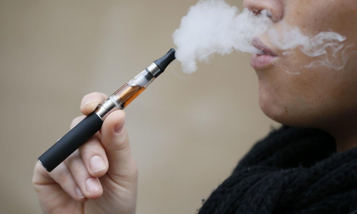 Juicy Pod Novamax 10k Prefilled Pod Vape Kit Review: Smooth, Stylish, and Portable