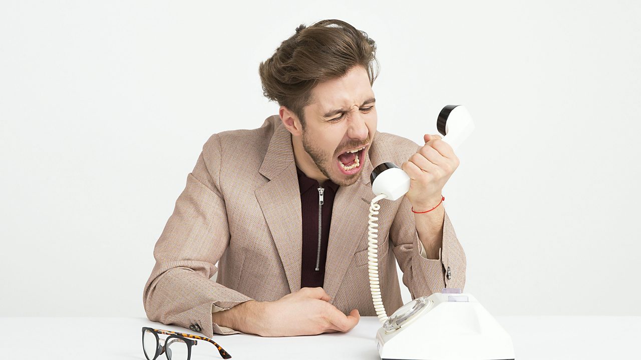 Virtual Answer Service: Never Miss a Call Again